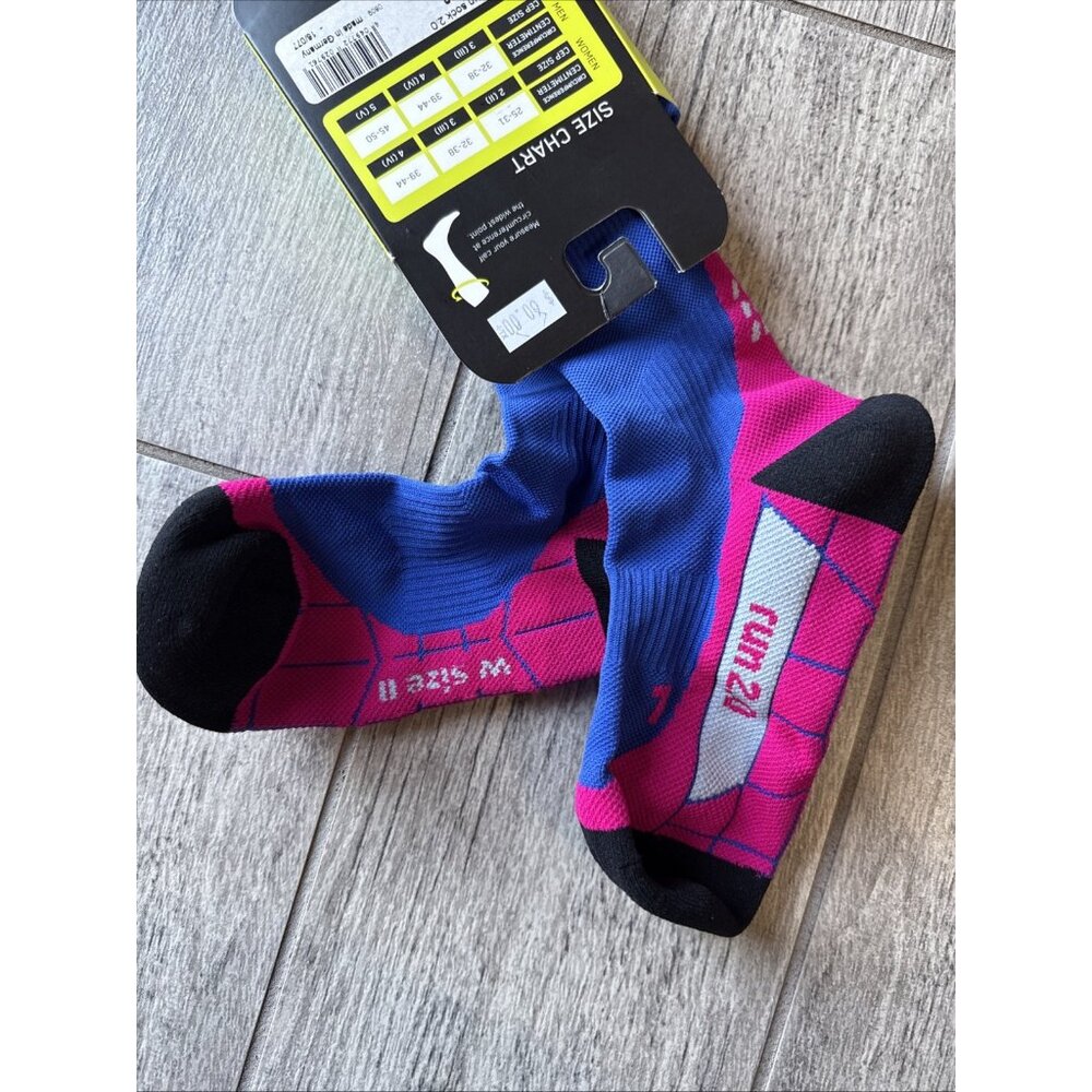 CEP - 2.0 Women Progressive Compression Full Running Socks Purple Blue NIB II - Picture 3 of 3
